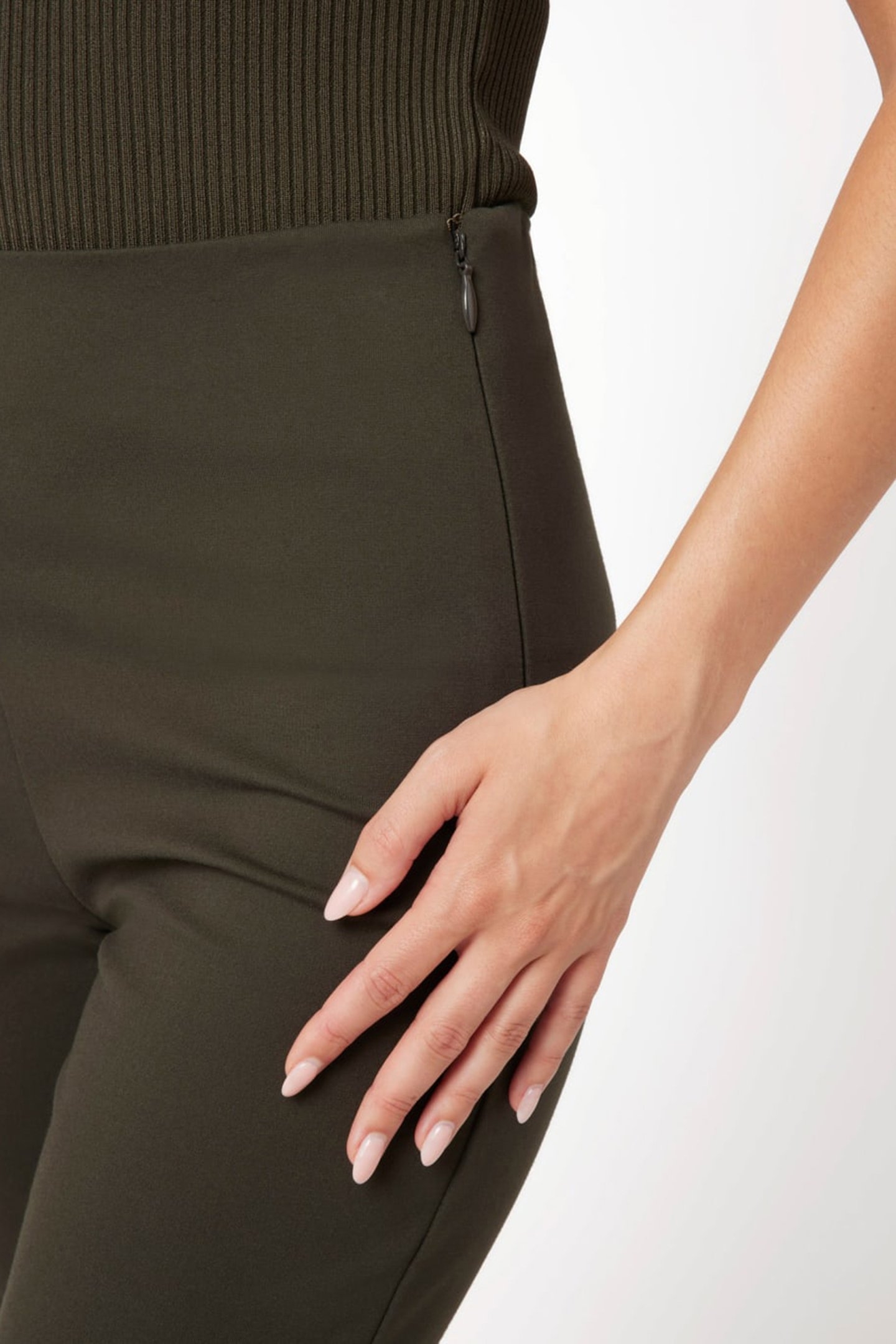 MARCIANO BY GUESS ALLANAH PANT SAGE ROYAL 5