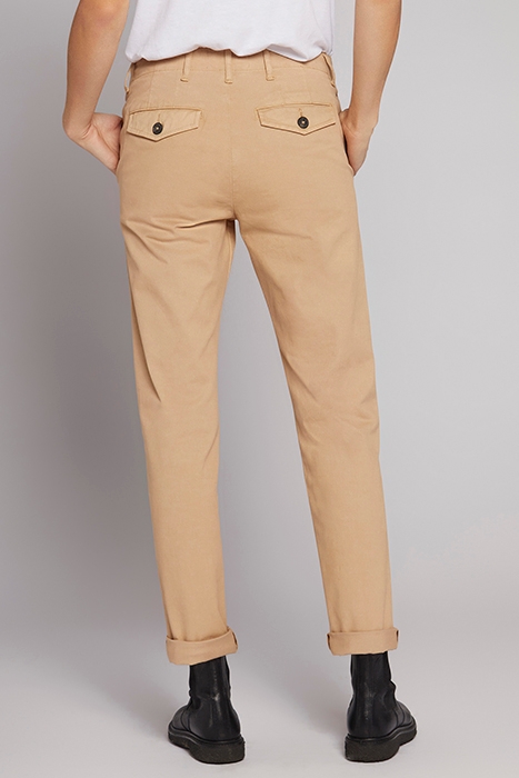 THE CAPTAIN RELAXED CHINO SAND 2