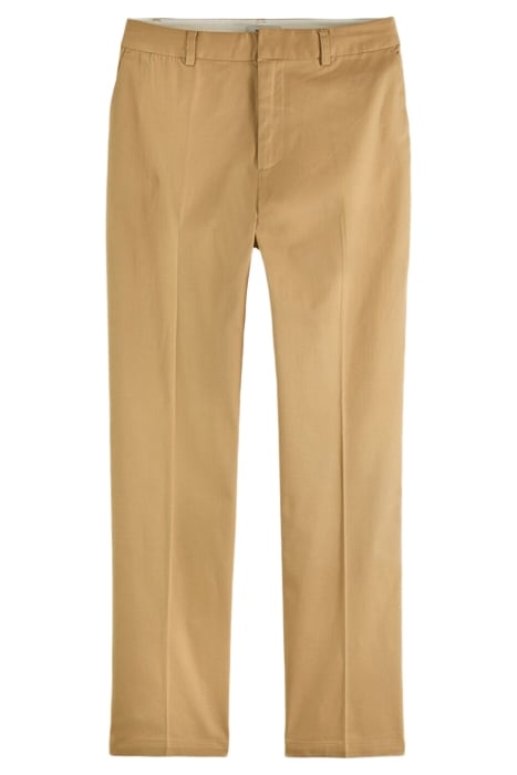 ABOTT - MID RISE TAPERED CHINO IN ORGANIC COTTON SAND 1