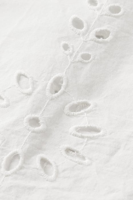 RUCHED FRONT FLUTTER SLEEVE TOP WHITE 3