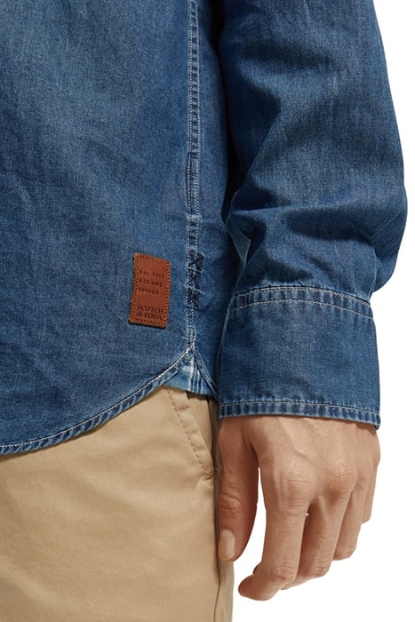 REGULAR-FIT LIGHTWEIGHT DETAIL-TRIMMED INDIGO SHIRT WASHED I 4