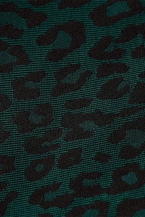 MAIA - MID RISE TAPERED LEG LEOPARD JACQUARD JOGGER CREATURE 8