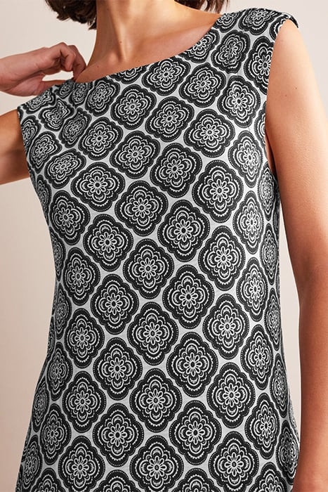 SLEEVELESS JERSEY SHIFT DRESS BLACK, BOTANIC BLUSH 6