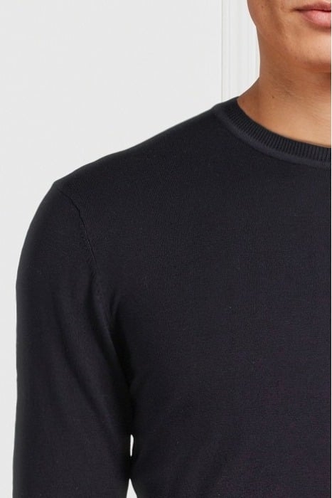 ESSENTIAL GARMENT SMART SWEATER BLUE 4