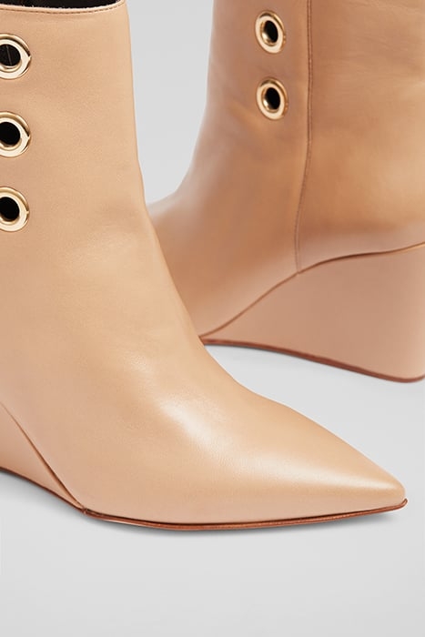 AB BRIE WEDGE BOOT BEIGE 4