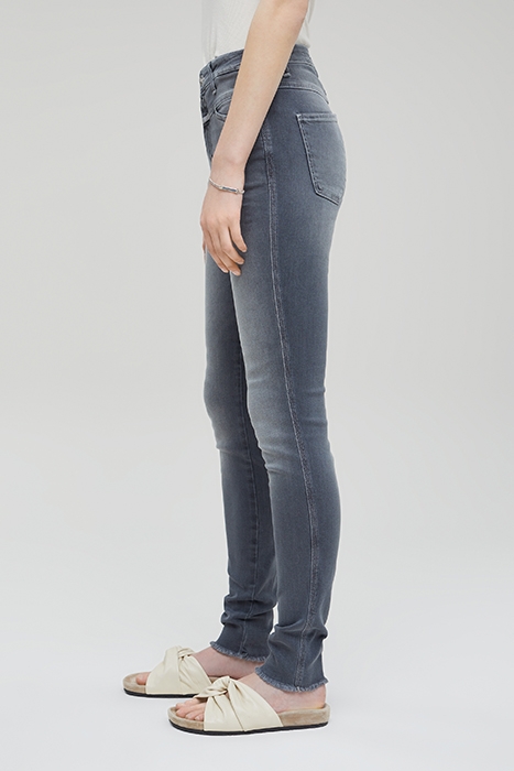 CLOSED WOMEN SKINNY PUSHER LONG JEANS MID GREY 2