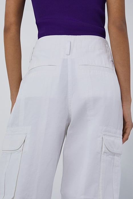 THAIS OPTICAL WHITE 5