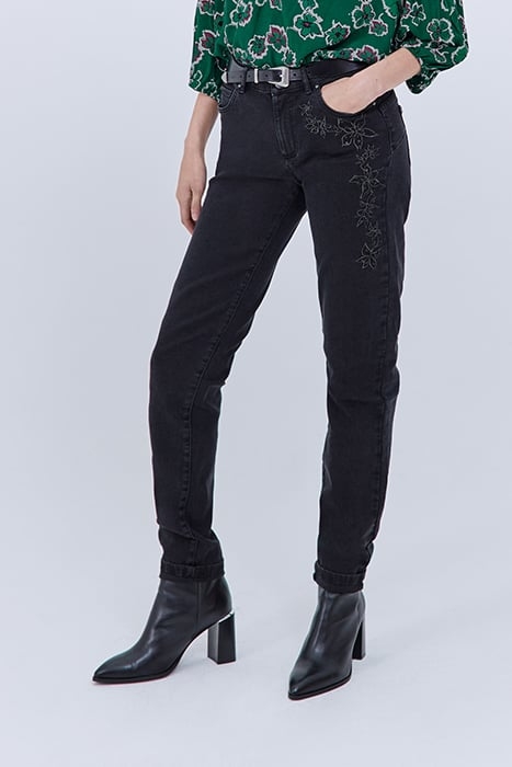 BLACK EMBROIDERED FLOWERS SCULPT-UP SLIM JEANS BLACK 1