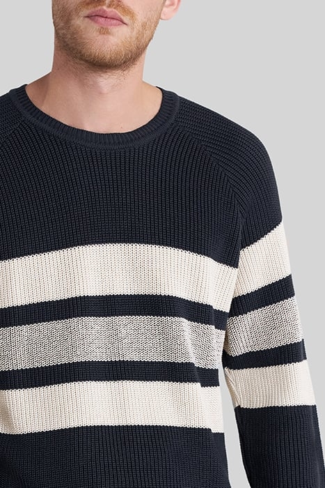NAVY KNIT SWEATER WITH ECRU STRIPES 5