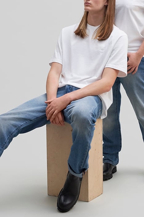 UNISEX WHITE COTTON EMBROIDERED GENDER FREE T-SHIRT 4